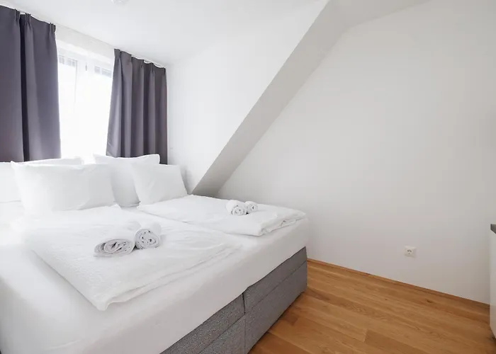 Symphony 38 - Modern Loft With Terrace And Grill In Location