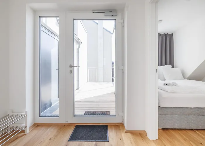 Symphony 38 - Modern Loft With Terrace And Grill In Location