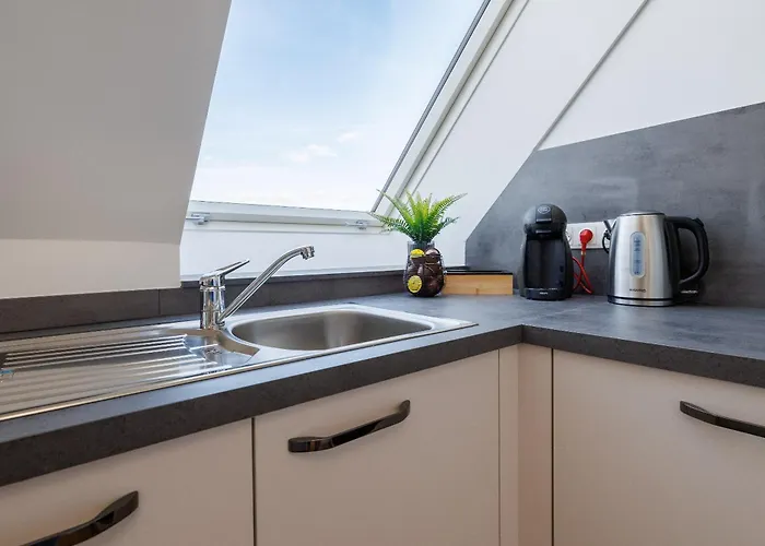 Symphony 38 - Modern Loft With Terrace And Grill In Location