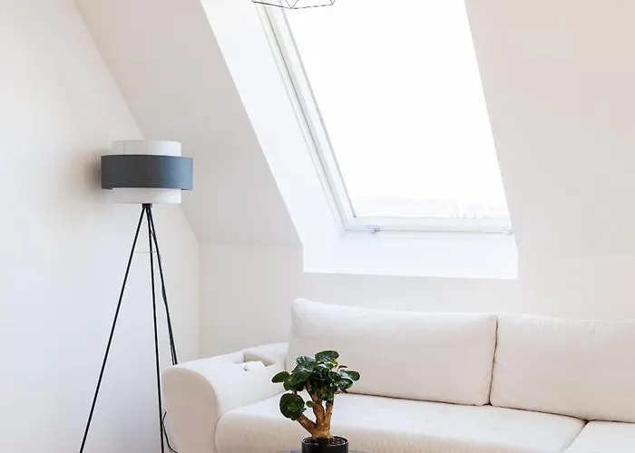 Апартаменти Symphony 38 - Modern Loft With Terrace And Grill In Location *